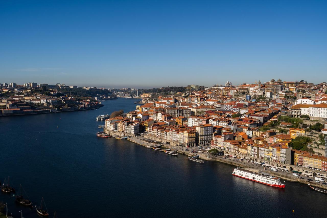 Gaya Avenue Flats - Elegant Contemporary Flats With Balcony Appartement Vila Nova de Gaia Buitenkant foto