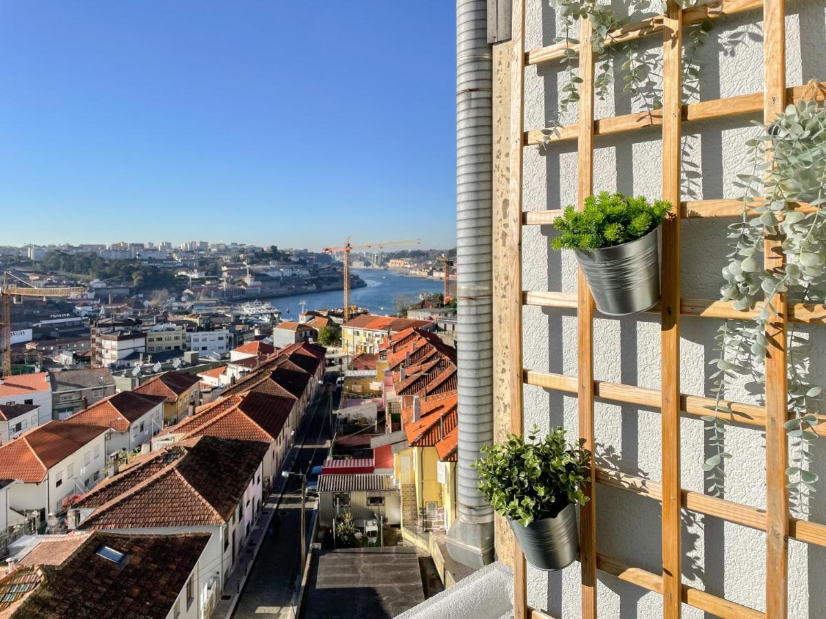Gaya Avenue Flats - Elegant Contemporary Flats With Balcony Appartement Vila Nova de Gaia Buitenkant foto