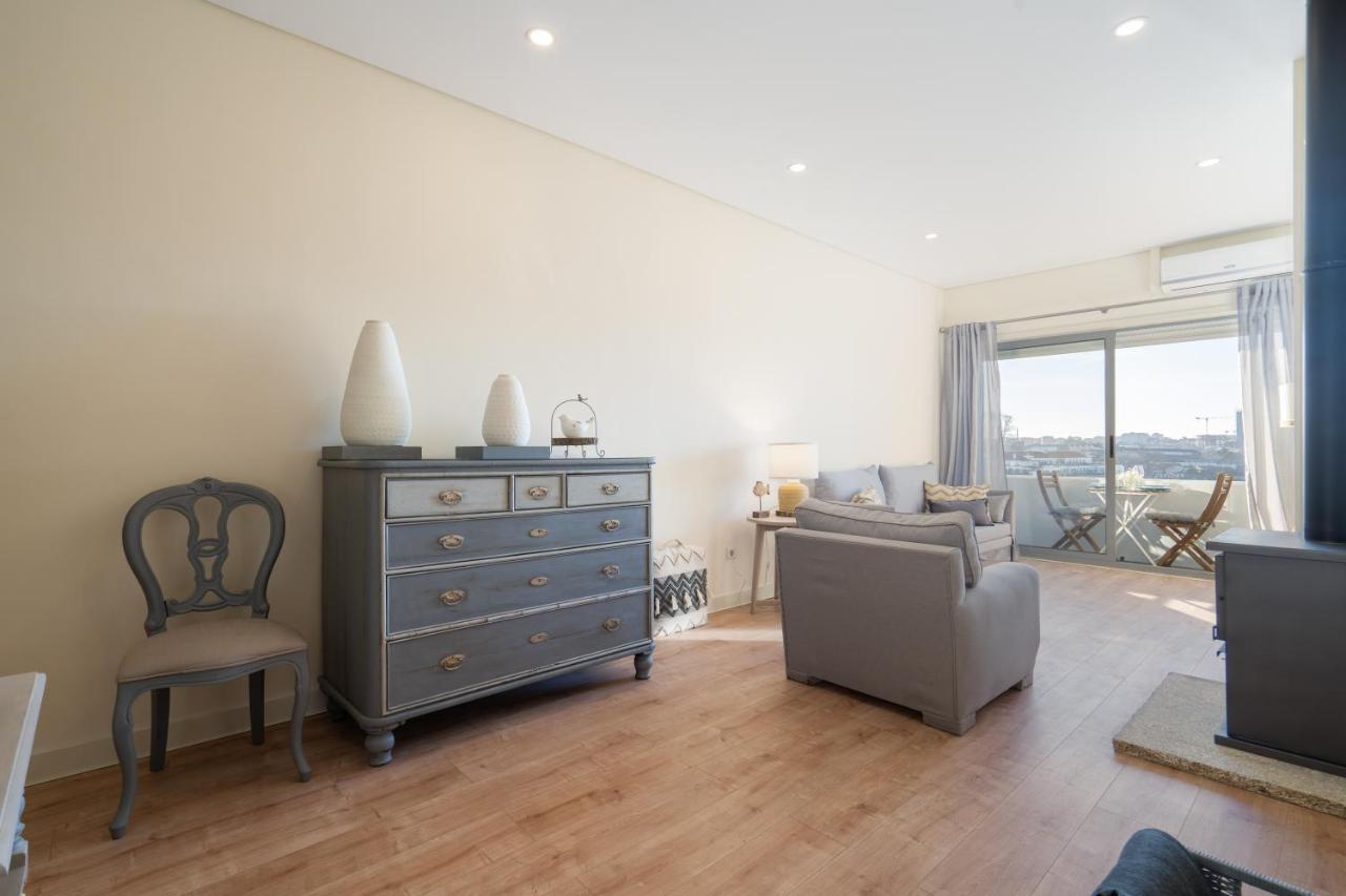 Gaya Avenue Flats - Elegant Contemporary Flats With Balcony Appartement Vila Nova de Gaia Buitenkant foto