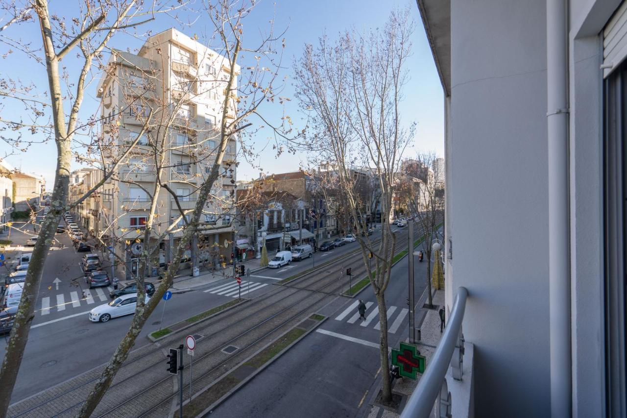 Gaya Avenue Flats - Elegant Contemporary Flats With Balcony Appartement Vila Nova de Gaia Buitenkant foto